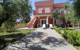 Laconian Collection Mavrovouni Beach House